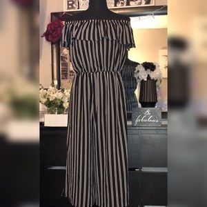 Stripped off the shoulder cropped jumpsuit